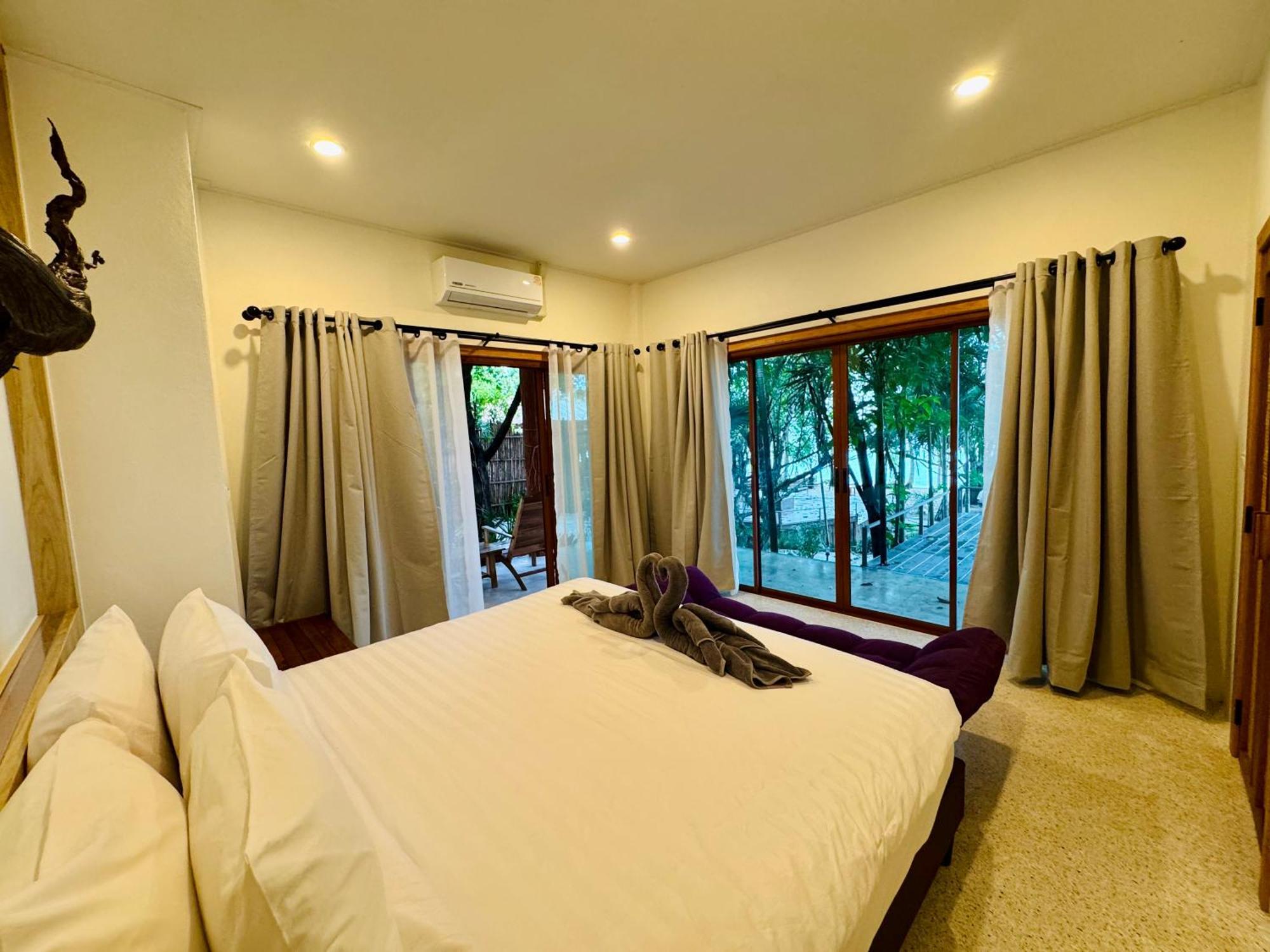 Sunny Cove Beach Resort Koh Phayam Ranong Exterior foto